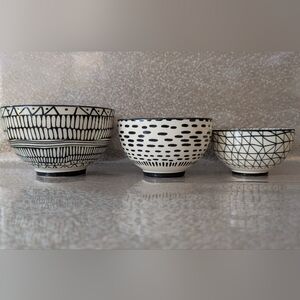 Short stories Nesting Bowls Black and White Patterned Ceramic Bowls